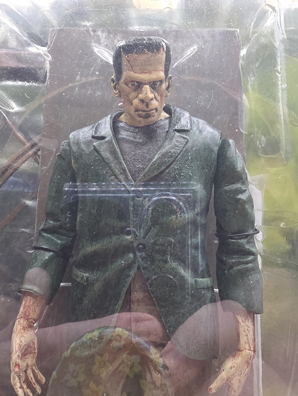 Frankenstein Action Figure 2015 Diamond Select Universal Monsters 8 inch - Picture 3 of 5